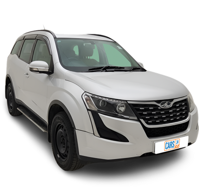 Mahindra XUV500-img